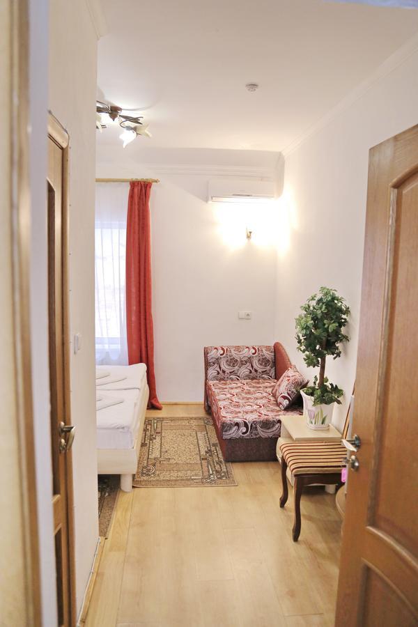 Gracia Hotel Beregszász Kültér fotó