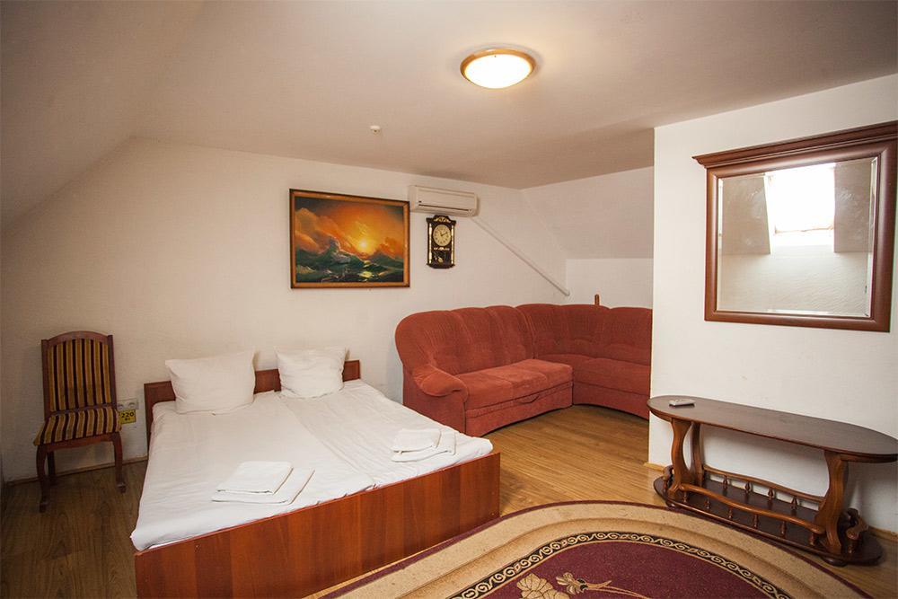 Gracia Hotel Beregszász Kültér fotó