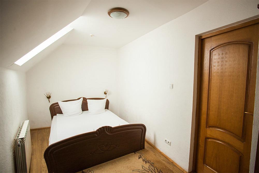 Gracia Hotel Beregszász Kültér fotó